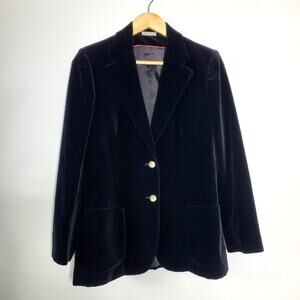 Diane Von Furstenberg Black Velvet two button blazer Size 8 Vintage Classic